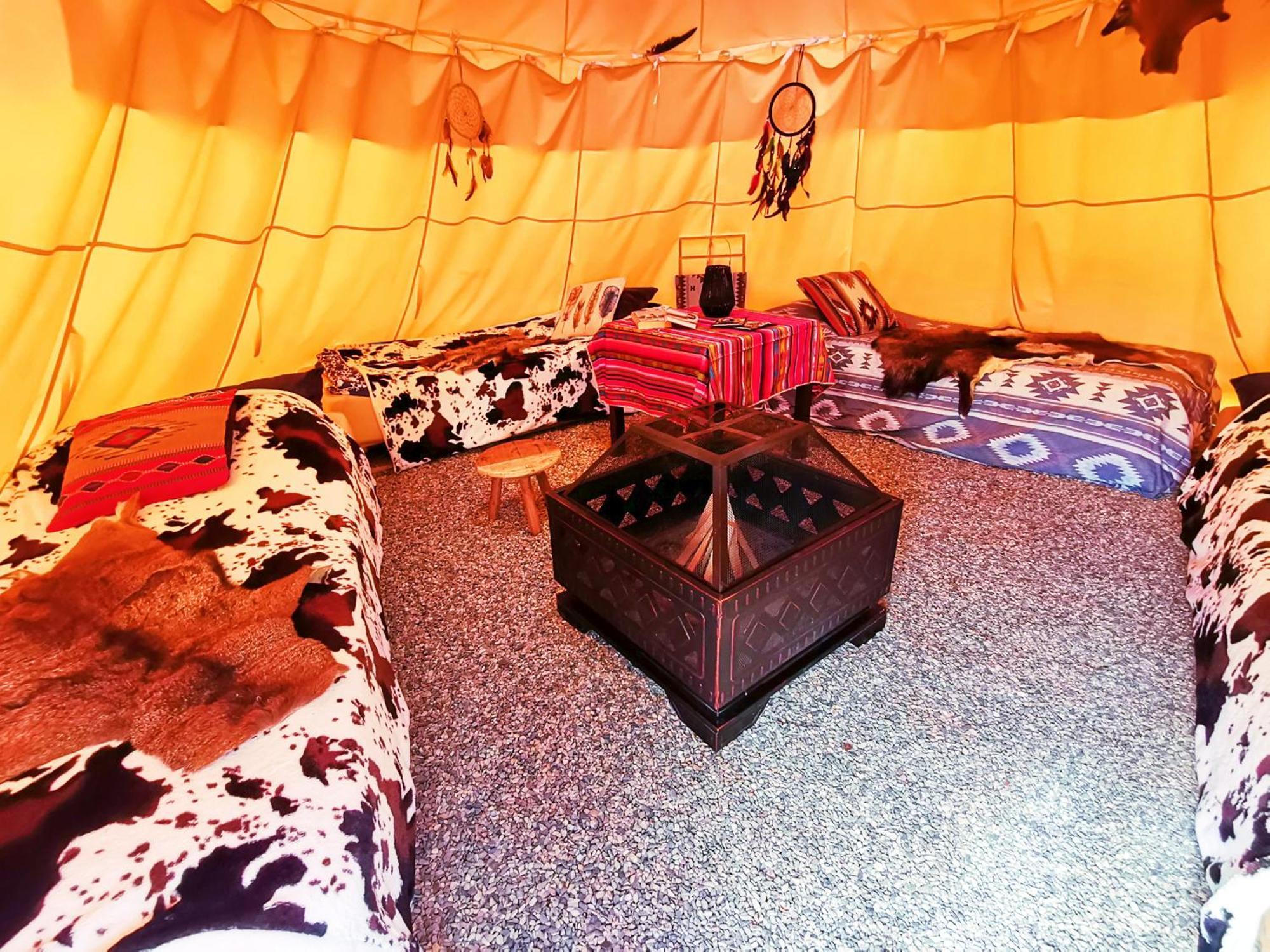 Teepee Camp Lounky Hotel Chodouny Ngoại thất bức ảnh