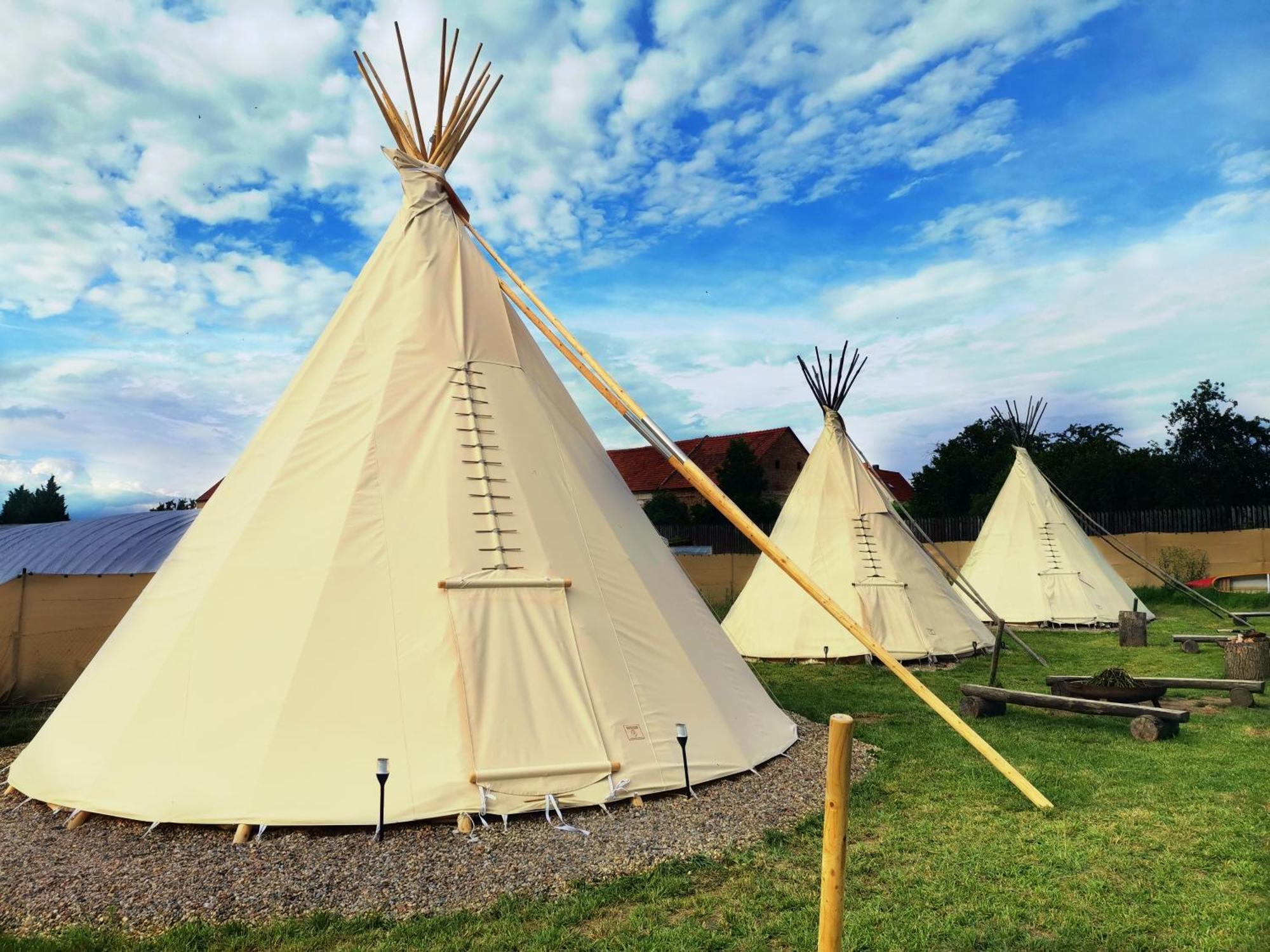 Teepee Camp Lounky Hotel Chodouny Ngoại thất bức ảnh